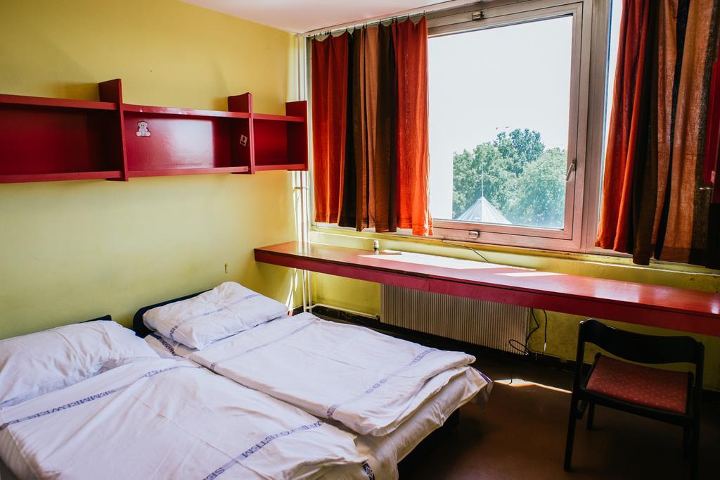 City Hostel Pest 35. بودابست المظهر الخارجي الصورة