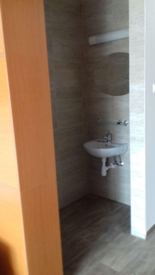 City Hostel Pest 35. بودابست المظهر الخارجي الصورة